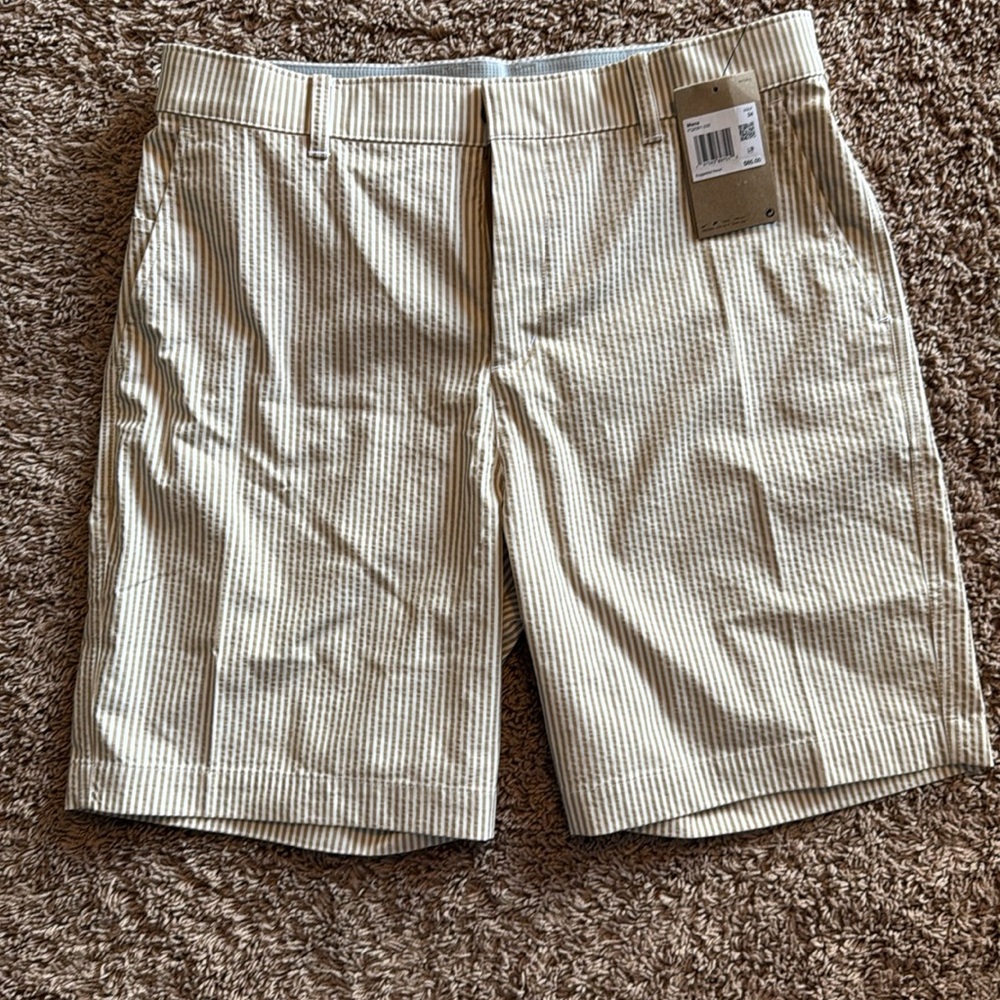 Nike Mens Golf Shorts - Size 34